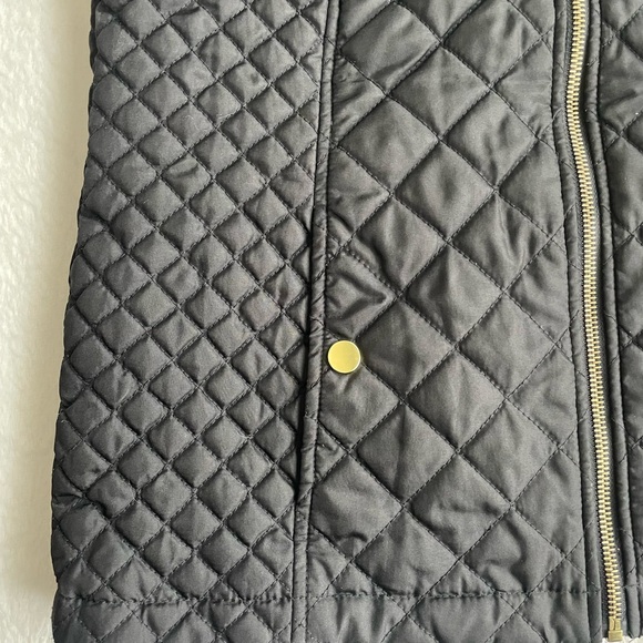 Laura Scott Black Quilted Vest - Picture 3 of 4